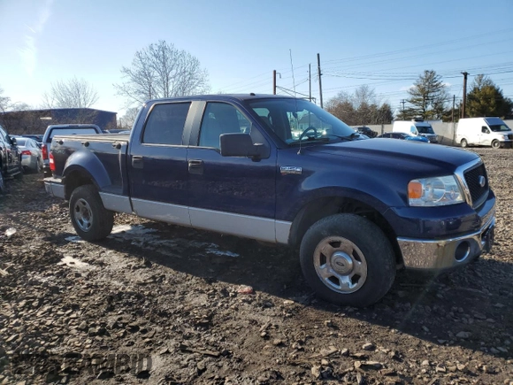 2007 Ford F-150 XLT z VIN 1FTPW04557KB83543, wystawiony jako Copart lot #45910455 z przebiegiem 133 987 mil mil oraz Czysty tytuł • Clean title. Historia ofert i sprzedaży dostępna na DreamBid. Obrazek 4.