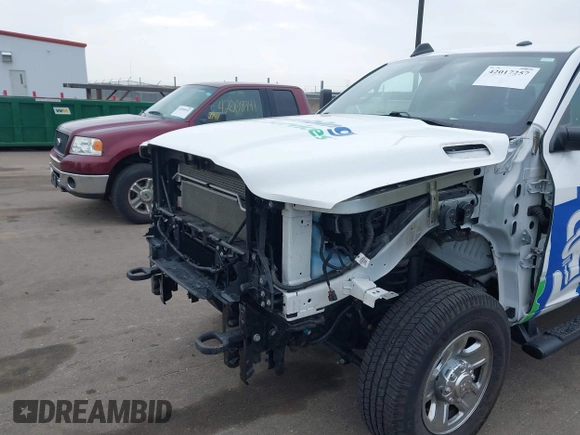 2022 Ram 2500 Tradesman with VIN 3C6UR5CJ2NG126962, listed as a IAAI auction lot 42017257 with 112,540 mi miles and . Bid and sale history available at DreamBid. Image 18.
