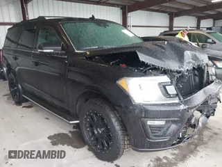 2019 Ford Expedition XLT with VIN 1FMJU1JT5KEA01234, listed as a IAAI auction lot 41515925 with 98,665 mi miles. Bid and sale history available at carsss.com. Image 1.