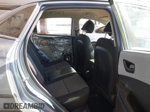 2018 Hyundai Kona SE with VIN KM8K12AA1JU067835, listed as a IAAI auction lot 41403740 with 88,378 mi miles and . Bid and sale history available at DreamBid. Image 8.