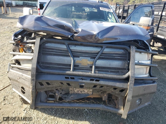 2015 Chevrolet Silverado 3500HD LTZ with VIN 1GC4K0E83FF587522, listed as a Copart auction lot 84627984 with 133,935 mi miles and Salvage Title. Bid and sale history available at carsss.com. Image 11.