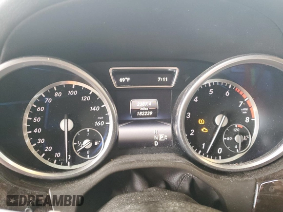2016 Mercedes-Benz GL with VIN 4JGDF6EE5GA667542, listed as a Copart auction lot 68341884 with 182,239 mi miles and Clean Title. Bid and sale history available at carsss.com. Image 9.