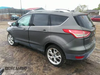 2013 Ford Escape Titanium with VIN 1FMCU0J92DUC70534, listed as a IAAI auction lot 41967096 with 77,921 mi miles and . Bid and sale history available at carsss.com. Image 3.