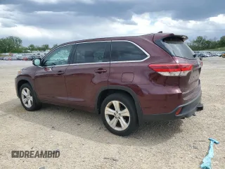 2018 Toyota Highlander SE with VIN 5TDJZRFH3JS494235, listed as a Copart auction lot 57256135 with 69,059 mi miles and Clean title. Bid and sale history available at DreamBid. Image 2.