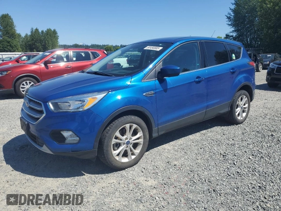2017 Ford Escape SE z VIN 1FMCU9GD0HUB54075, wystawiony jako Copart lot #60490885 z przebiegiem 121 155 mil mil oraz Czysty tytuł • Clean title. Historia ofert i sprzedaży dostępna na DreamBid. Obrazek 1.