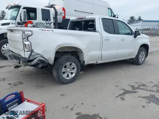 2019 Chevrolet Silverado 1500 LT with VIN 1GCRYDED5KZ383015, listed as a IAAI auction lot 41717968 with 84,489 mi miles. Bid and sale history available at carsss.com. Image 4.