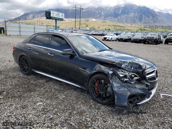 2016 Mercedes-Benz E-Class AMG E 63 S with VIN WDDHF7GBXGB198690, listed as a Copart auction lot 53423534 with 91,908 mi miles and Salvage Title. Bid and sale history available at carsss.com. Image 4.