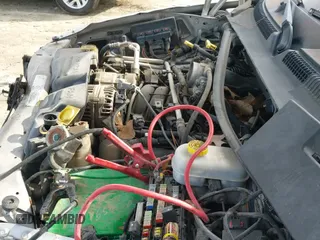 2003 Dodge Durango Sport z VIN 1D4HS38N93F580870, wystawiony jako IAAI lot #41100609 z przebiegiem 261 174 mil mil oraz . Historia ofert i sprzedaży dostępna na DreamBid. Obrazek 19.