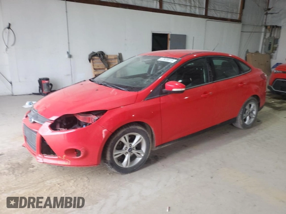 2014 Ford Focus SE with VIN 1FADP3F22EL139842, listed as a Copart auction lot 47935915 with 173,341 mi miles and Salvage Title. Bid and sale history available at carsss.com. Image 1.