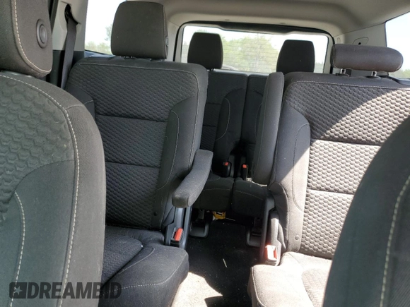 2017 GMC Acadia SLE z VIN 1GKKNLLS7HZ253885, wystawiony jako Copart lot #53371755 z przebiegiem 149 181 mil mil oraz Szkoda całkowita • Salvage title. Historia ofert i sprzedaży dostępna na DreamBid. Obrazek 10.