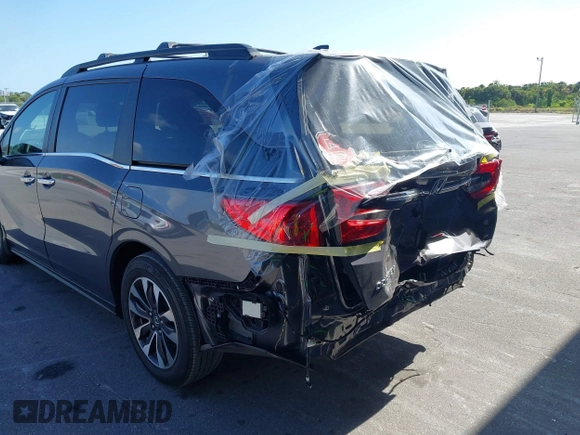 2024 Honda Odyssey EX-L with VIN 5FNRL6H65RB069145, listed as a IAAI auction lot 42120381 with 15,207 mi miles and . Bid and sale history available at DreamBid. Image 18.