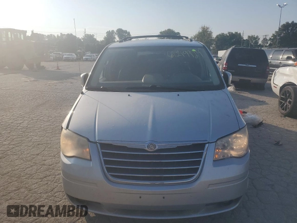 2008 Chrysler Town & Country Touring with VIN 2A8HR54P08R612643, listed as a Copart auction lot 53946595 with 95,010 mi miles and Non Repairable. Bid and sale history available at DreamBid. Image 5.