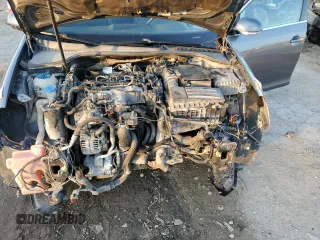 2009 Volkswagen Jetta z VIN 3VWAL71K09M133238, wystawiony jako Copart lot #81069654 z przebiegiem 153 617 mil mil oraz Szkoda całkowita • Salvage title. Historia ofert i sprzedaży dostępna na DreamBid. Obrazek 11.
