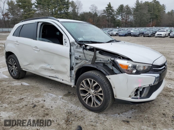 2018 Mitsubishi Outlander SEL z VIN JA4AR4AW0JU003733, wystawiony jako Copart lot #84854894 z przebiegiem 103 564 mil mil oraz Szkoda całkowita • Salvage title. Historia ofert i sprzedaży dostępna na DreamBid. Obrazek 4.