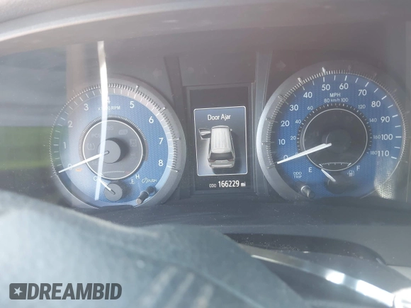 2018 Toyota Sienna LE Auto Access Seat with VIN 5TDKZ3DC9JS908806, listed as a IAAI auction lot 42457277 with 166,229 mi miles and . Bid and sale history available at DreamBid. Image 7.