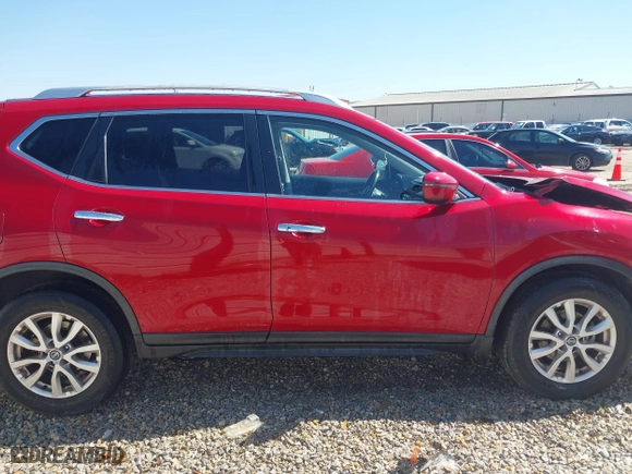 2017 Nissan Rogue SL with VIN JN8AT2MT1HW134475, listed as a IAAI auction lot 41762159 with 163,689 mi miles. Bid and sale history available at carsss.com. Image 13.