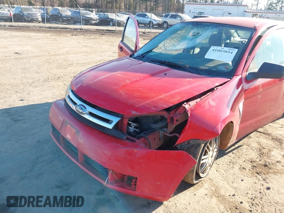 2008 Ford Focus SE with VIN 1FAHP35N18W272267, listed as a IAAI auction lot 41003854 with 239,062 mi miles. Bid and sale history available at carsss.com. Image 6.
