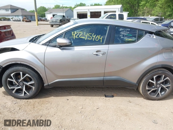2018 Toyota C-HR XLE с VIN NMTKHMBX2JR048082, выставлен на аукционе IAAI как лот 42245404 с пробегом 138 554 миль миль и . История ставок и продаж доступна на DreamBid. Изображение 14.
