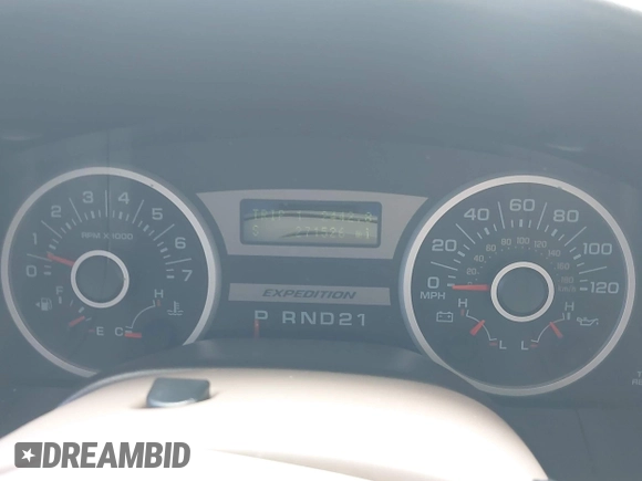 2005 Ford Expedition Eddie Bauer с VIN 1FMFU17585LA69297, выставлен на аукционе IAAI как лот 42465153 с пробегом 271 526 миль миль и . История ставок и продаж доступна на DreamBid. Изображение 7.