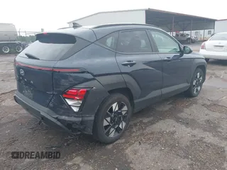 2025 Hyundai Kona SEL with VIN KM8HB3AB9SU186756, listed as a IAAI auction lot 42191134 with 17,179 mi miles and . Bid and sale history available at carsss.com. Image 4.