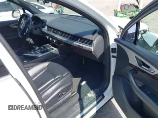 2018 Audi Q7 Premium z VIN WA1AHAF77JD045349, wystawiony jako IAAI lot #42227264 z przebiegiem 93 865 mil mil oraz . Historia ofert i sprzedaży dostępna na DreamBid. Obrazek 5.