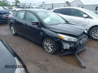 2017 Ford Focus SE с VIN 1FADP3F25HL253466, выставлен на аукционе IAAI как лот 42303404 с пробегом 89 779 миль миль и . История ставок и продаж доступна на DreamBid. Изображение 1.