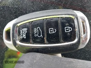2021 Hyundai Kona Ultimate with VIN KM8K5CA58MU721649, listed as a IAAI auction lot 41215632 with 1 mi miles. Bid and sale history available at carsss.com. Image 11.
