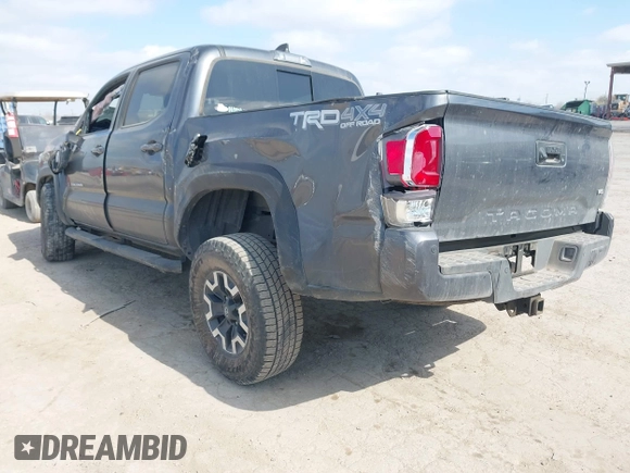 2021 Toyota Tacoma 4WD SR with VIN 3TMCZ5AN4MM387519, listed as a IAAI auction lot 41769922 with 61,813 mi miles. Bid and sale history available at carsss.com. Image 3.