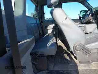 2014 Ford F-250 with VIN 1FD7X2BT1EEA74742, listed as a IAAI auction lot 41937930 with 268,877 mi miles and . Bid and sale history available at DreamBid. Image 8.