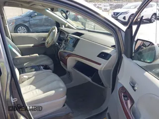 2011 Toyota Sienna XLE AAS with VIN 5TDYK3DC9BS117594, listed as a IAAI auction lot 42553026 with 156,808 mi miles and . Bid and sale history available at DreamBid. Image 5.