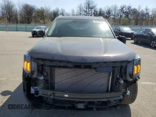 2025 Kia Telluride S z VIN 5XYP6DGC3SG577316, wystawiony jako Copart lot #55339495 z przebiegiem 5371 mil mil oraz Szkody całkowita. Historia ofert i sprzedaży dostępna na DreamBid. Obrazek 5.