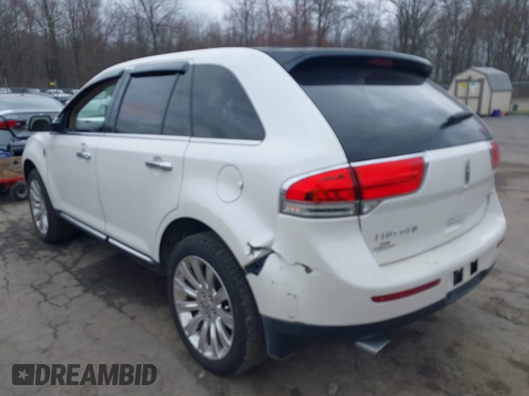 2012 Lincoln MKX with VIN 2LMDJ8JK2CBL04091, listed as a IAAI auction lot 42000831 with 164,711 mi miles and . Bid and sale history available at DreamBid. Image 3.