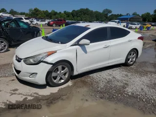 2013 Hyundai Elantra GLS with VIN 5NPDH4AE5DH166065, listed as a Copart auction lot 62331195 with 231,986 mi miles and Salvage title. Bid and sale history available at DreamBid. Image 1.