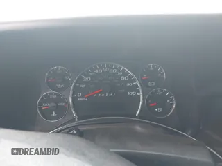 2016 Chevrolet Express Cargo z VIN 1GCWGBFF2G1138592, wystawiony jako IAAI lot #42500515 z przebiegiem Nie podano mil oraz . Historia ofert i sprzedaży dostępna na DreamBid. Obrazek 7.