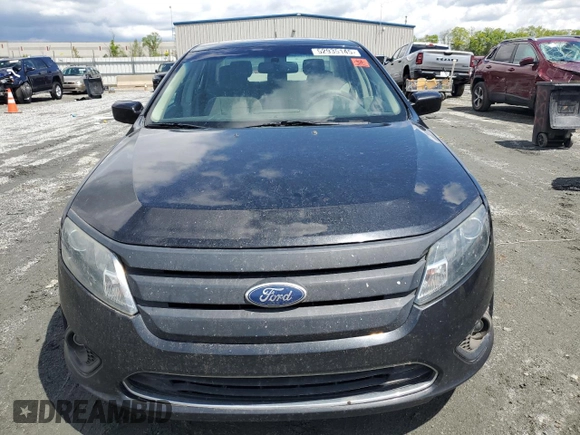 2011 Ford Fusion SE with VIN 3FAHP0HG9BR315758, listed as a Copart auction lot 52935145 with 191,424 mi miles and Clean Title. Bid and sale history available at carsss.com. Image 5.