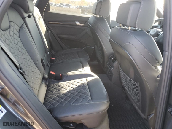 2023 Audi SQ5 Sportback Prestige with VIN WA134AFY0P2040785, listed as a Copart auction lot 77425304 with NaN miles and Salvage Title. Bid and sale history available at carsss.com. Image 11.