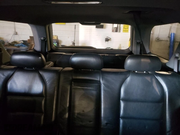 2005 Acura MDX with VIN 2HNYD18265H515312, listed as a Copart auction lot 42956685 with 260,490 mi miles and Salvage Title. Bid and sale history available at carsss.com. Image 10.