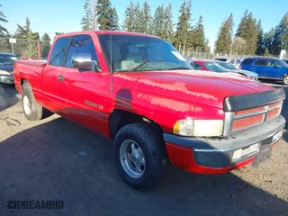 1996 Dodge Ram 1500 with VIN 3B7HC13Z0TG167792, listed as a IAAI auction lot 41561654 with 173,221 mi miles. Bid and sale history available at carsss.com. Image 1.