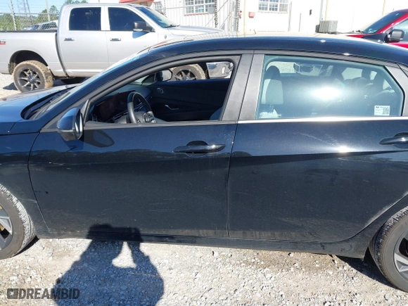 2024 Hyundai Elantra Limited with VIN KMHLP4DG3RU838399, listed as a IAAI auction lot 41988552 with 21,410 mi miles. Bid and sale history available at carsss.com. Image 15.
