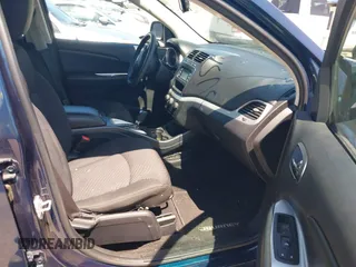 2014 Dodge Journey SE z VIN 3C4PDCAB3ET209912, wystawiony jako IAAI lot #42854043 z przebiegiem 84 624 mil mil oraz . Historia ofert i sprzedaży dostępna na DreamBid. Obrazek 5.