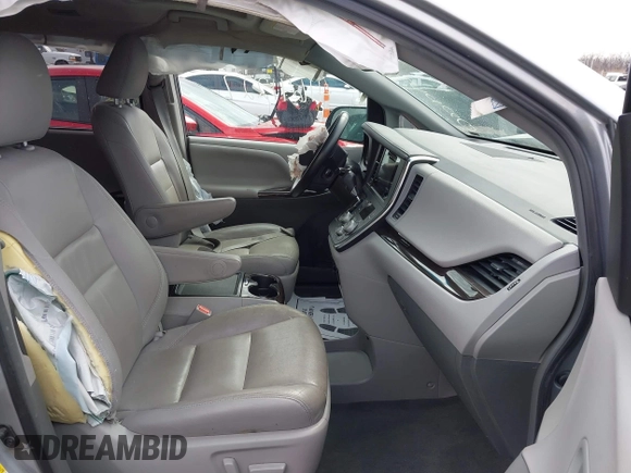 2017 Toyota Sienna XLE Auto Access Seat with VIN 5TDYZ3DC9HS795220, listed as a IAAI auction lot 41641227 with 86,336 mi miles and . Bid and sale history available at DreamBid. Image 5.