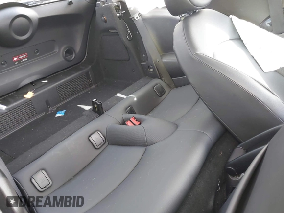 2013 MINI Hardtop S with VIN WMWSV3C50DT394345, listed as a IAAI auction lot 41738216 with 58,241 mi miles and . Bid and sale history available at DreamBid. Image 8.