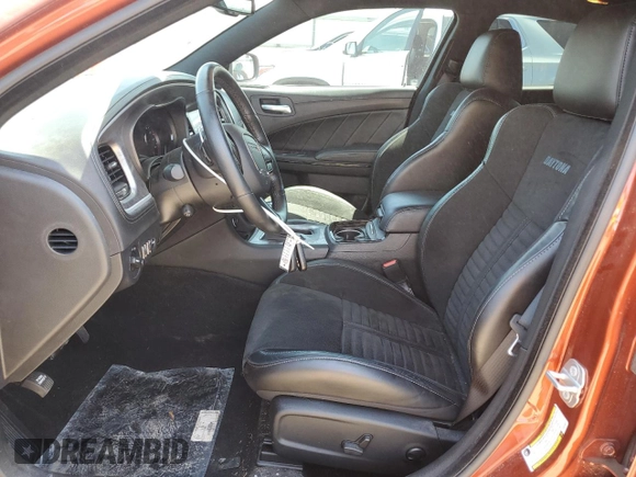 2022 Dodge Charger R/T with VIN 2C3CDXCT4NH198377, listed as a Copart auction lot 52013875 with 25,500 mi miles and Salvage Title. Bid and sale history available at DreamBid. Image 7.