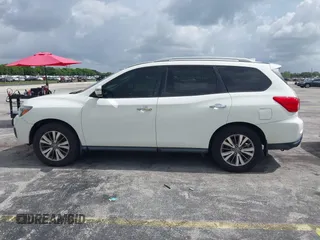 2019 Nissan Pathfinder SL with VIN 5N1DR2MN1KC625478, listed as a IAAI auction lot 42661668 with 98,287 mi miles and . Bid and sale history available at DreamBid. Image 14.