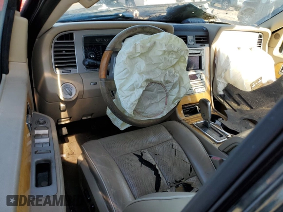 2007 Lincoln Navigator with VIN 5LMFU27587LJ07925, listed as a Copart auction lot 46303465 with Not provided miles and Salvage title. Bid and sale history available at DreamBid. Image 8.