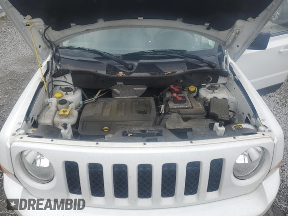 2015 Jeep Patriot High Altitude with VIN 1C4NJRFB9FD304333, listed as a Copart auction lot 50485335 with 114,588 mi miles and Salvage Title. Bid and sale history available at carsss.com. Image 12.