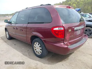 2002 Chrysler Town & Country LXi with VIN 2C4GP54L92R787826, listed as a IAAI auction lot 42079820 with 231,390 mi miles. Bid and sale history available at carsss.com. Image 3.