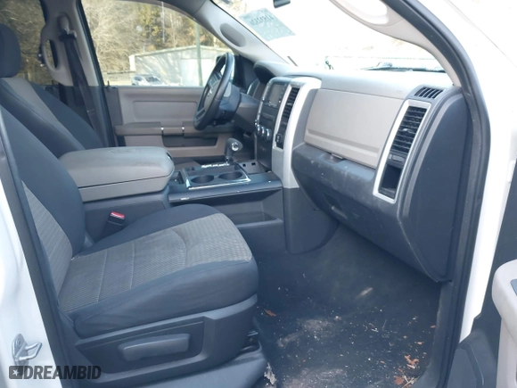 2010 Dodge Ram 1500 SLT with VIN 1D7RV1CT9AS221497, listed as a IAAI auction lot 41532326 with 188,174 mi miles. Bid and sale history available at carsss.com. Image 5.