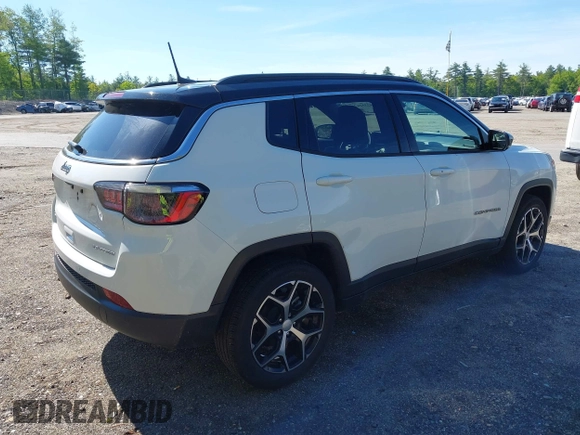 2024 Jeep Compass Limited с VIN 3C4NJDCN0RT164821, выставлен на аукционе IAAI как лот 42352628 с пробегом 8 203 миль миль и . История ставок и продаж доступна на DreamBid. Изображение 4.