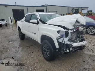 2021 Toyota Tacoma SR z VIN 3TMCZ5AN2MM418783, wystawiony jako Copart lot #59335685 z przebiegiem Nie podano mil oraz Czysty tytuł • Clean title. Historia ofert i sprzedaży dostępna na DreamBid. Obrazek 4.